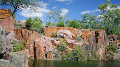 Red Granite: This quarry in Montello, Wisconsin supplied granite for the tomb of U. S. Grant.