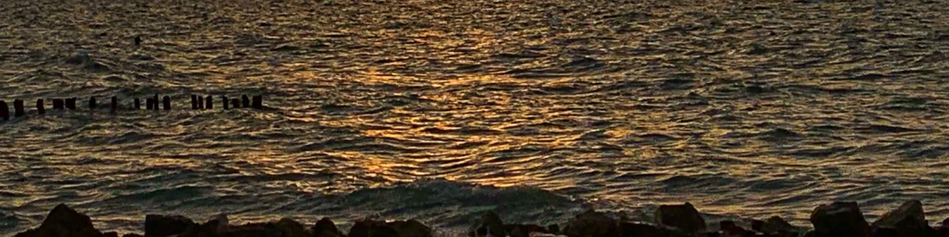 Sunset at Chelem Beach #lifeatexpediagroup #tlotravel #porqueviajares #becausetravellingis