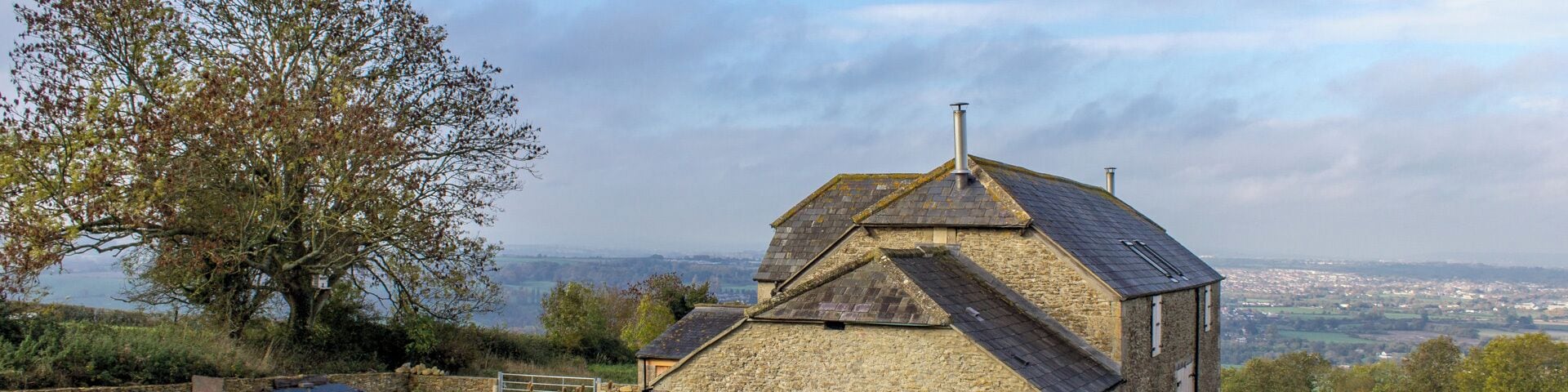 Kelston Roundhill Barn