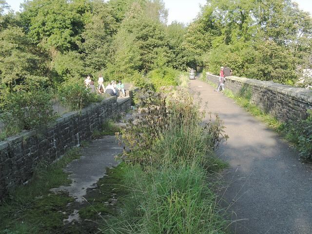 On Swansea Canal aqueduct over the Twrch at Gurnos This portion of the disused canal is now dry but the south side towpath is a public footpath and may even be part of the mercurial cycle route 43.