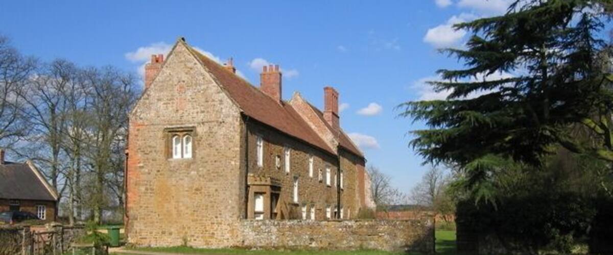 Wormleighton Manor House Looking east from the lane towards the church.