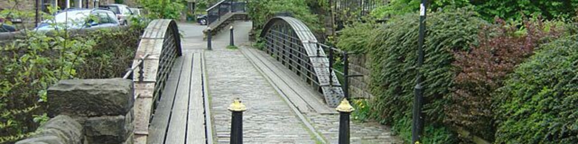 Cromford and High Peak Railway bridge, Whaley Bridge Originally a horse tramway linking the Peak Forest and Cromford Canals, it was later modernised for locomotive traction. This girder bridge survives as part of a footpath.