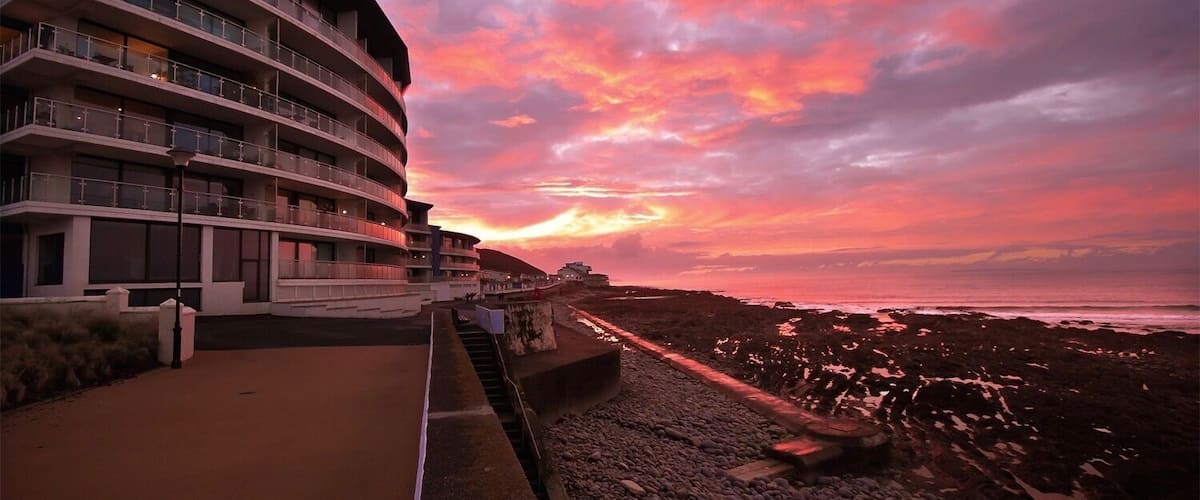 Another great sunset at Westward Ho with Horizon View Apartments on the left. I've stayed in one of these and the views at incredible and nice Apartments too.