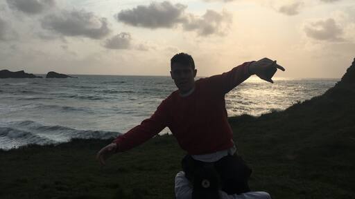 A lovely evening with a gorgeous view. Ruined by a best friend. Still alright though, I guess.