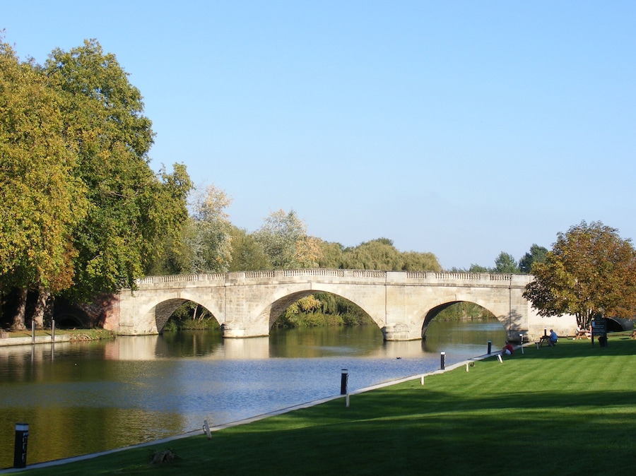 Shillingford Bridge