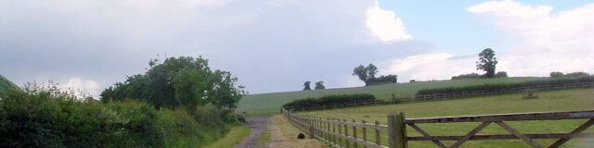 Track at Summerfield farm View to the north