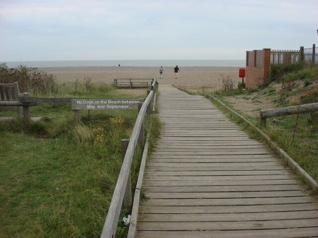 Boardwalk and beach, Thorpeness