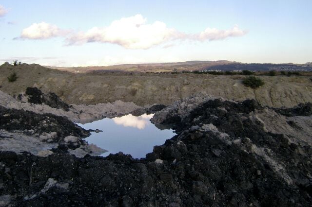 Waste clay and lignite, Stover Quarry Keywords: ball clay, Bovey Basin
