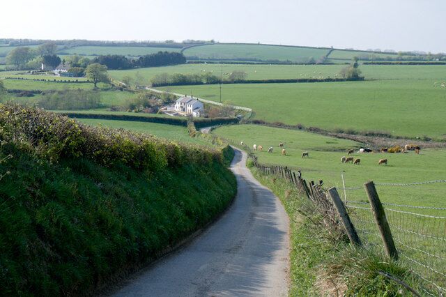 Stoodleigh Down The lane leads to Barnacoat Cottage and distant Barnacoat Farm.