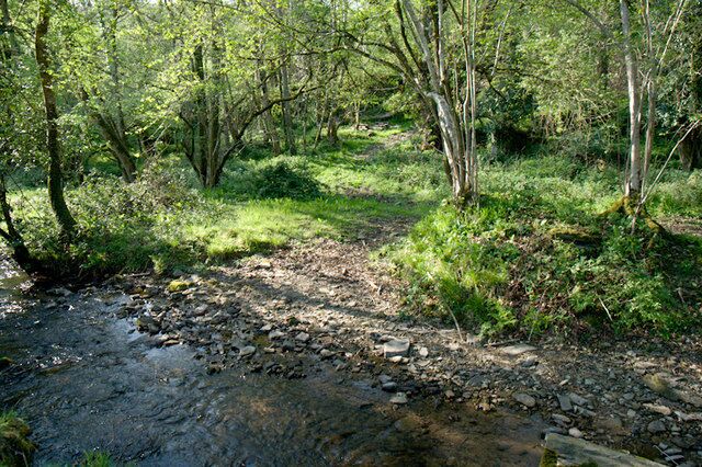 Ford nr Higher Dean Wood Tracks on the bridleway were 2:1 in favour of bicycles. However, horse riders will face a hard climb to Stoke Mill Lane after negotiating this ford.