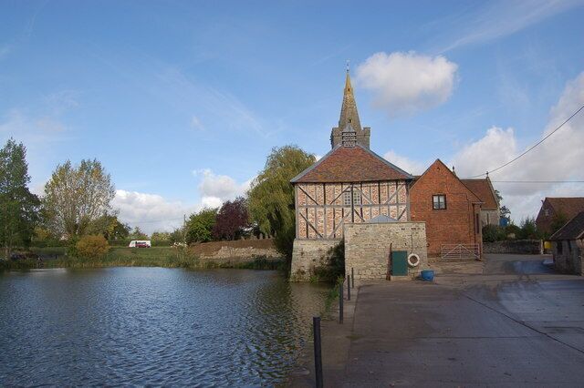 Dovecote and fish pond at Staunton