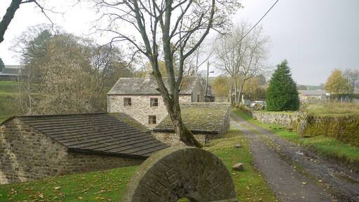 Burtreeford Mill, Cowshill This large three-floored corn mill is built into the riverbank so the top floor is level with the top of the bank. The water wheel was driven by water from both Killhope Burn and Sedling Burn. It was built in the early 19th century and was used until 1939. The machinery was finally removed in 1990 and it is now a private dwelling http://www.keystothepast.info/durhamcc/K2P.nsf/K2PDetail?readform&PRNMAP=D4640