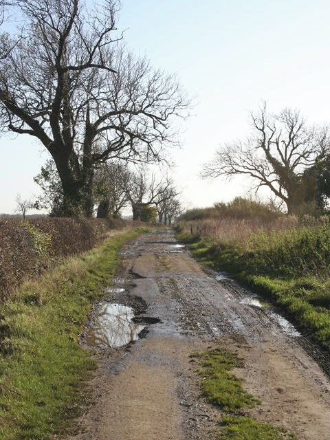 King Street Lane, near Stonesby. King Street Lane follows the line of a Roman road linking Thistleton and Goadby Marwood and probably continuing to Margidunum, (East Bridgeford, Nottinghamshire). This is one of numerous roads which linked military bases in the Leicester area to the major routes, for example the Fosse Way, although there is some evidence that their origin is earlier.