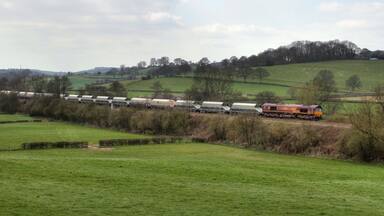 66142 passes Shaw Wood , Oakerthorpe working 4M11 Washwood Heath - Peak Forest