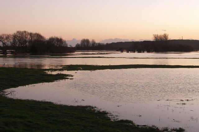 The River Avon in Flood The Avon near Sopley, flooding the meadows. Looking south towards Christchurch at dusk, in January 2007.