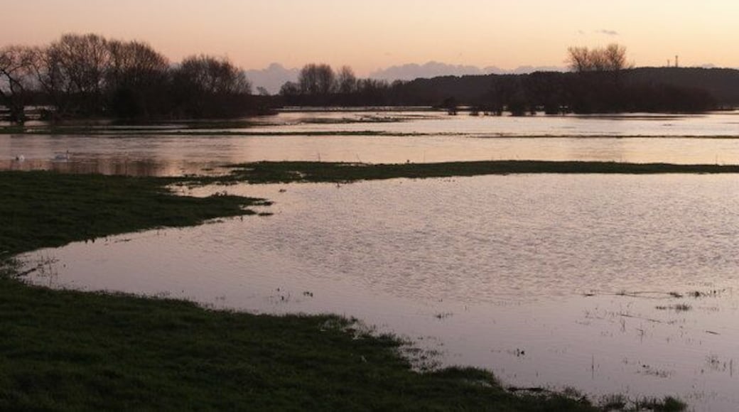 The River Avon in Flood The Avon near Sopley, flooding the meadows. Looking south towards Christchurch at dusk, in January 2007.