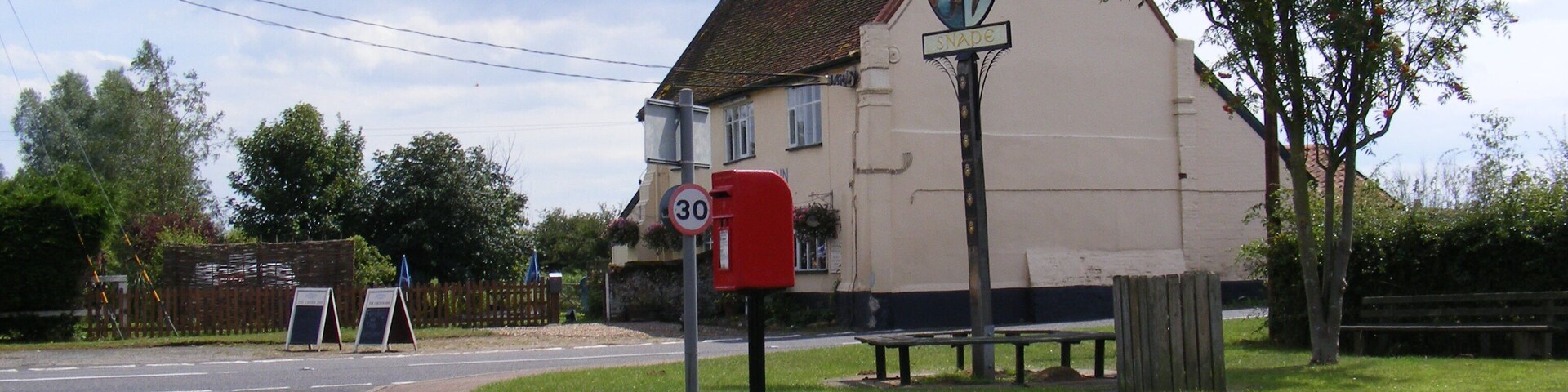The Crown Public House, Village Sign & The Green Postbox Postbox No.IP17 4671