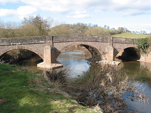 Skenfrith Bridge Over the River Monnow, looking upstream.