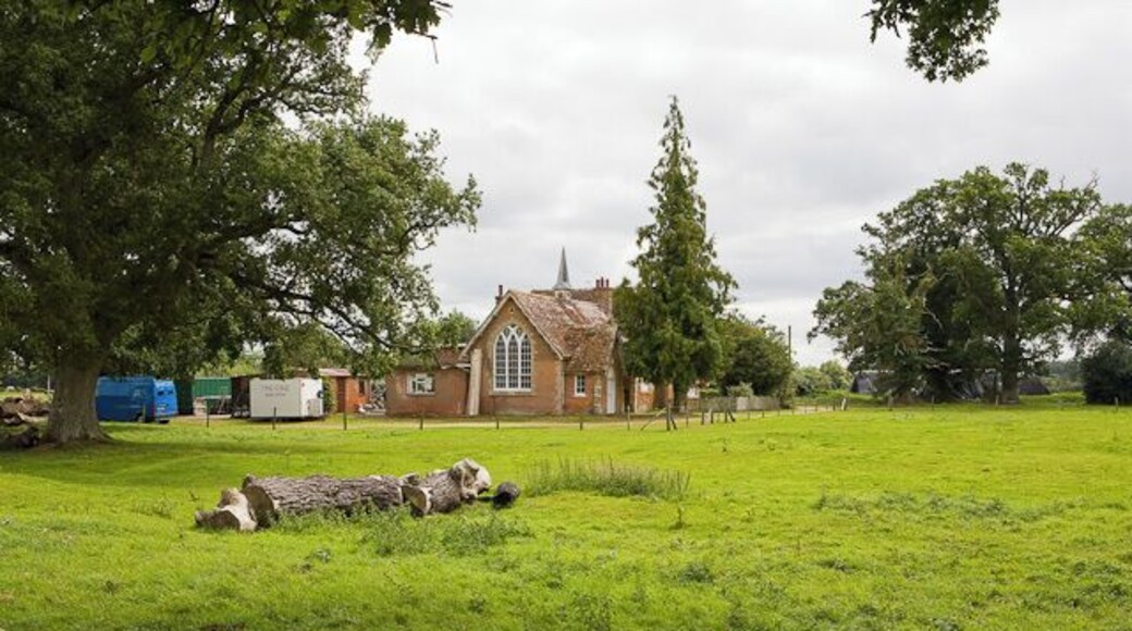 The Old School, Turmer A very isolated position for a school to be. I presume it must have served the workers on the Somerley Estate in the days when the countryside was more populous.