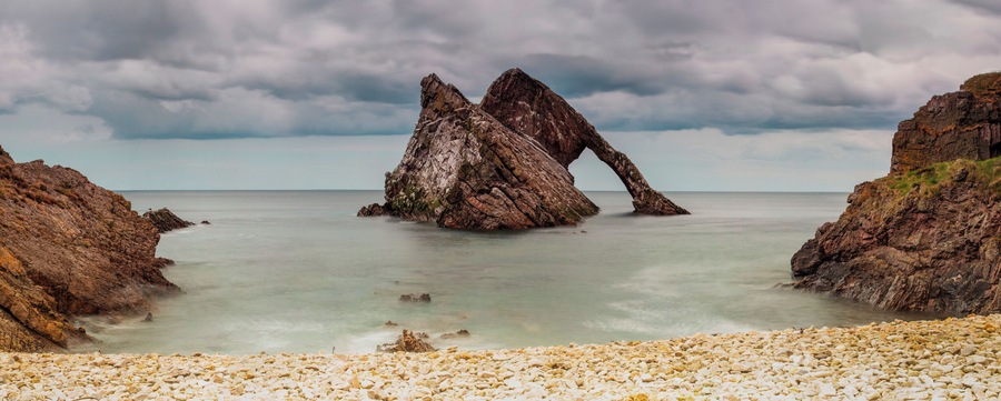 I only had a day to be in this area, I timed my arrival for high tide, the simple shot didn't quite capture everything i was feeling there so i did a 6 image panno using a 70-200 with 8 second exposures for each one