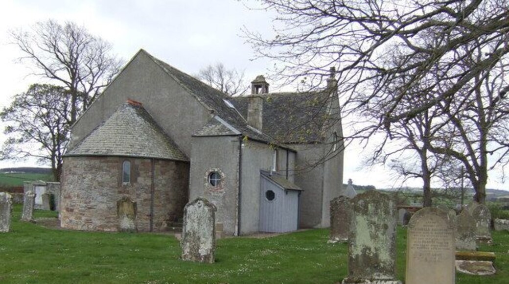 Crailing Kirk Built c.1775 on an ancient site of worship; the bell is dated 1702. Aisle added in the early 19th century and further alterations and additions 1892. Restoration by P Macgregor Chalmers 1907.