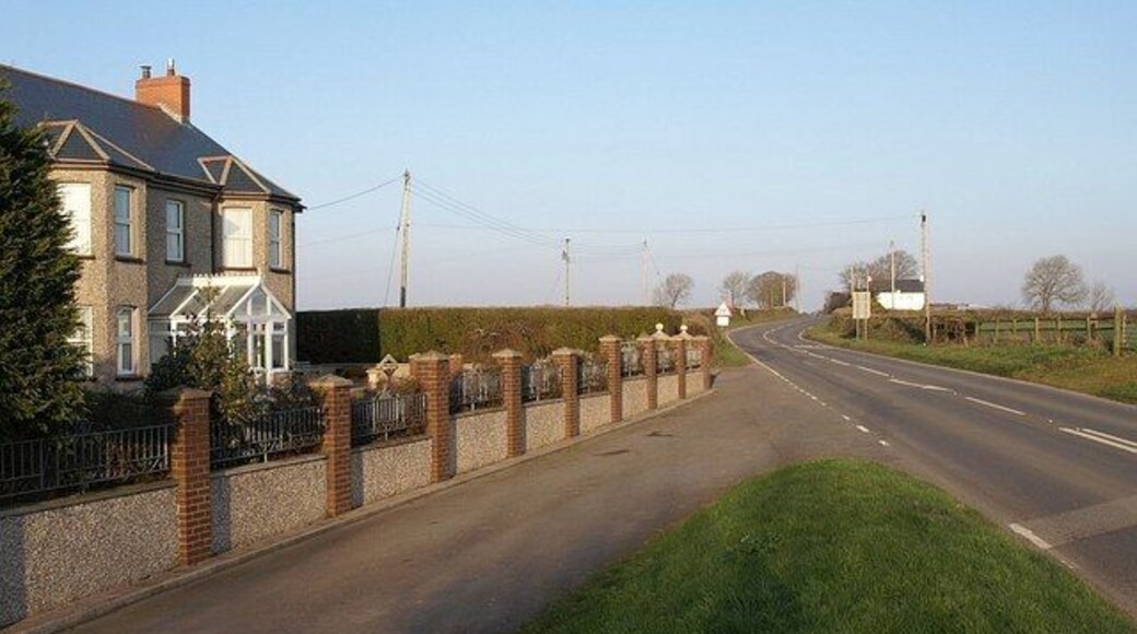 A388 at Hillside. The main road is rejoined by 692433 as it heads off towards Stibb Cross from the Torridge valley.