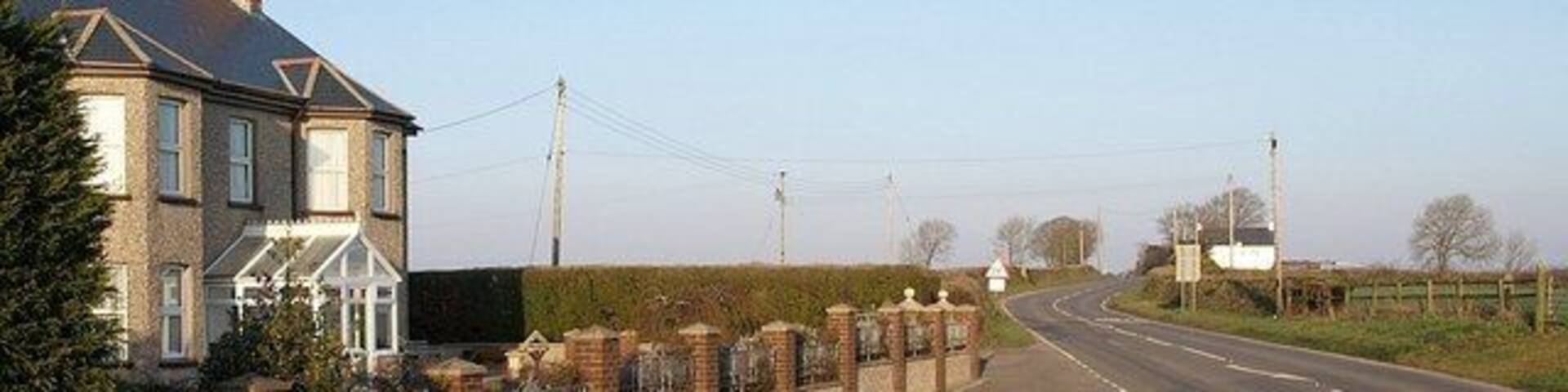 A388 at Hillside. The main road is rejoined by 692433 as it heads off towards Stibb Cross from the Torridge valley.