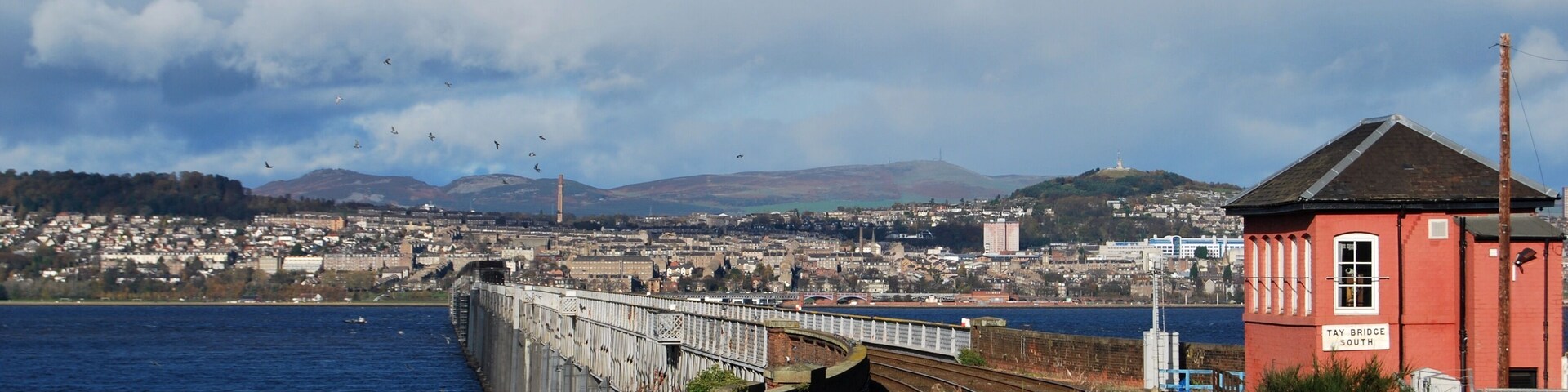 Tay Rail Bridge from south end