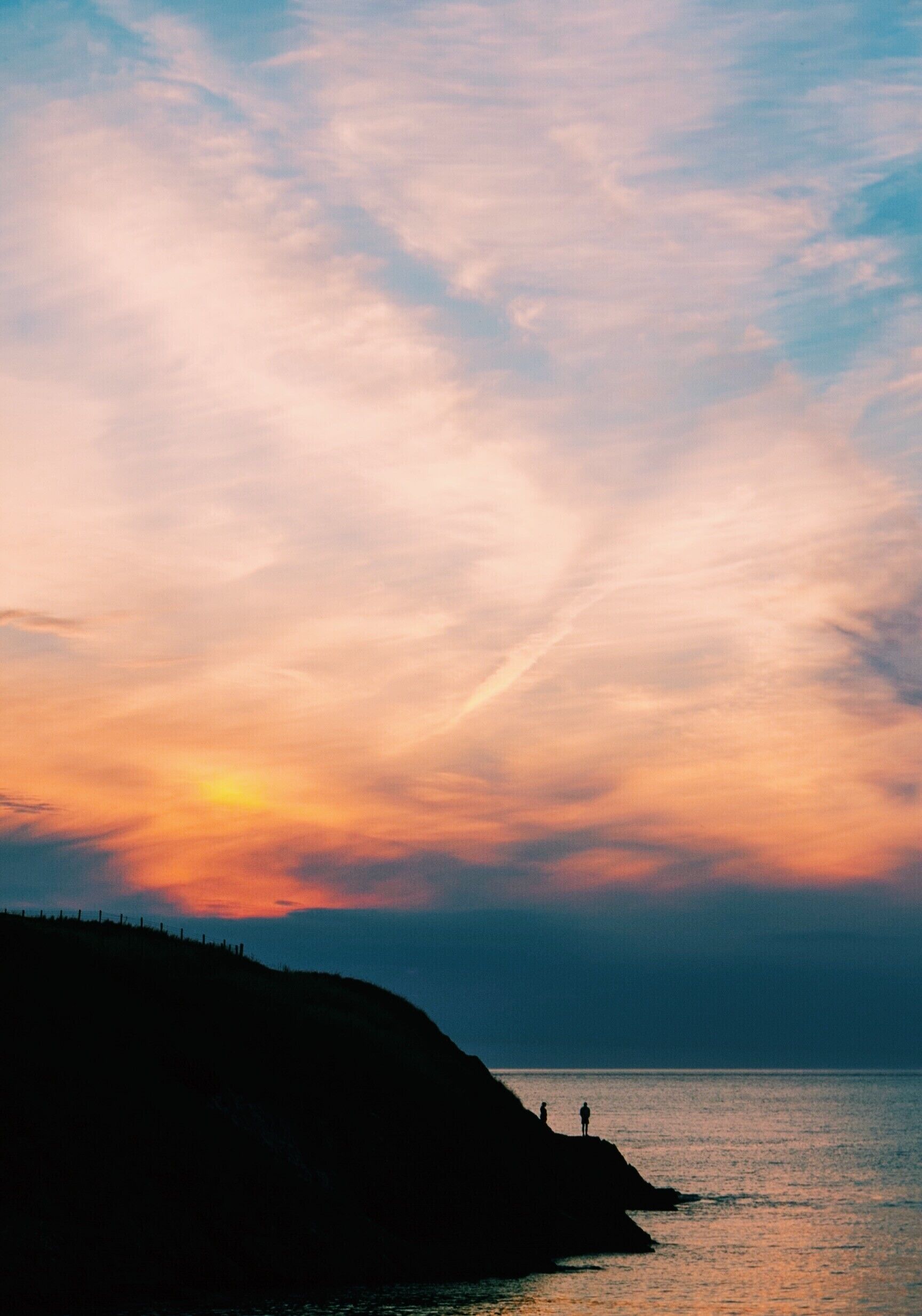 Amazing Sunsets on the Welsh coastline in the county of Pembrokeshire #Travel #Light #Sunset