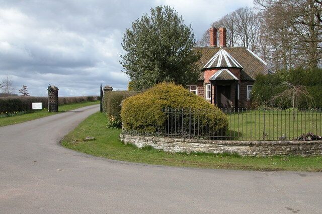 Burnt Lodge, Much Dewchurch. Roadside lodge to the west of Much Dewchurch.