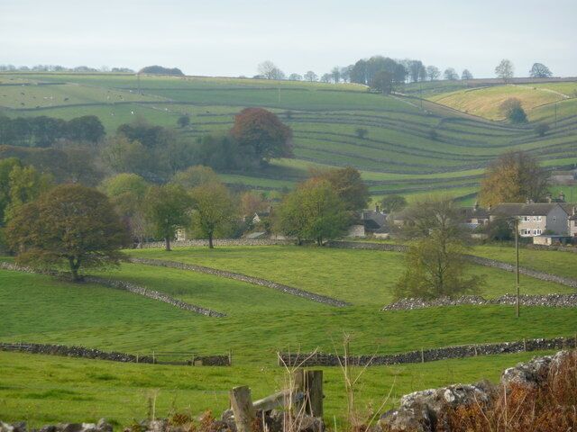 Strip fields behind Monyash