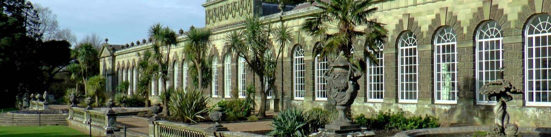 This is a photo of listed building number