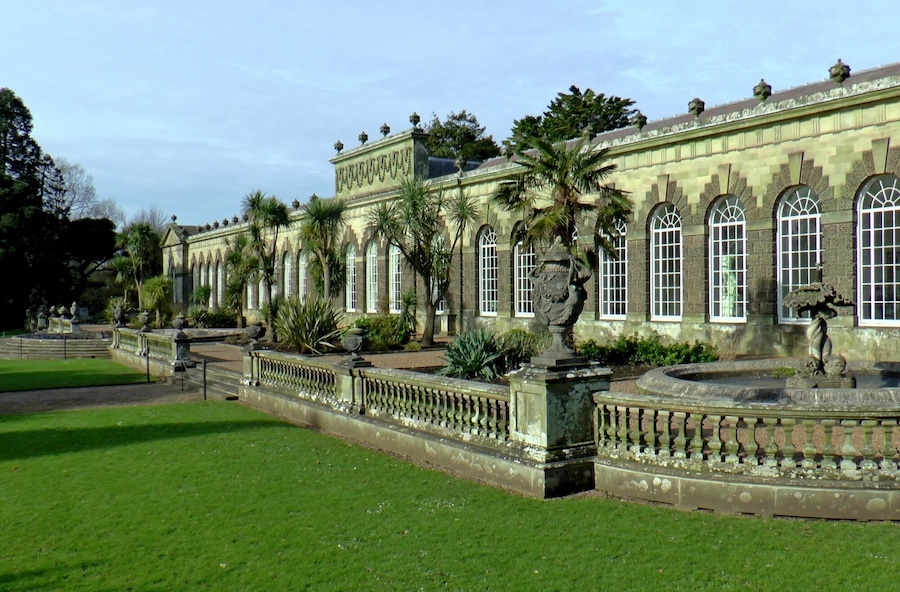 This is a photo of listed building number