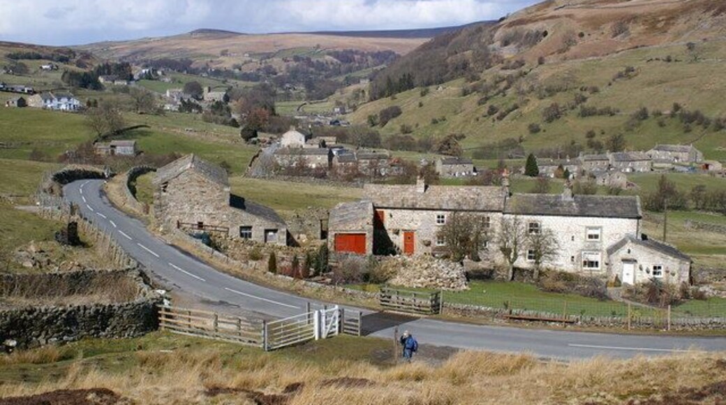 Raw Bank, with Arkle Town in the middle distance