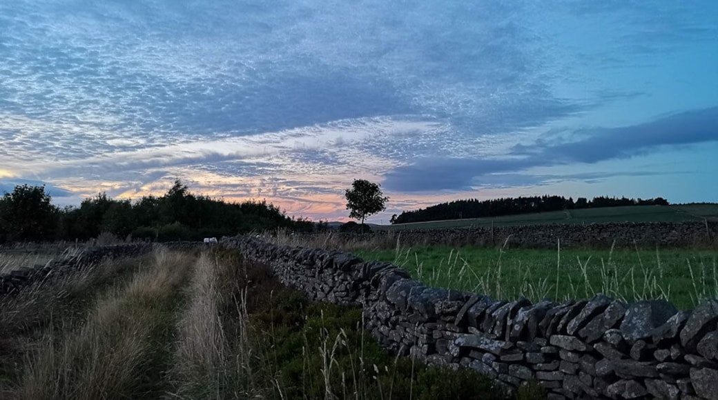 Sunset over Longnor in Buxton, England.
A barmy Summer's evening found us strolling along one of the many footpaths in the area where we stayed over at a great AirBNB cottage.