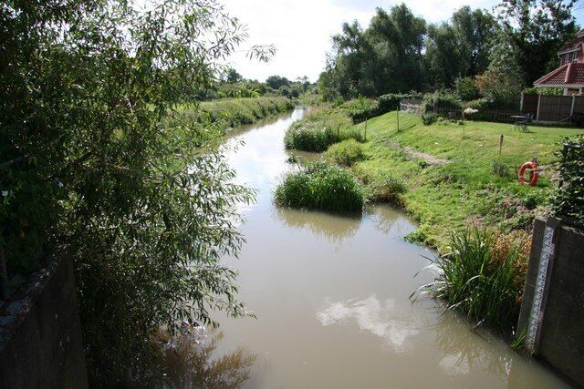 River Witham Looking south east along the River Witham