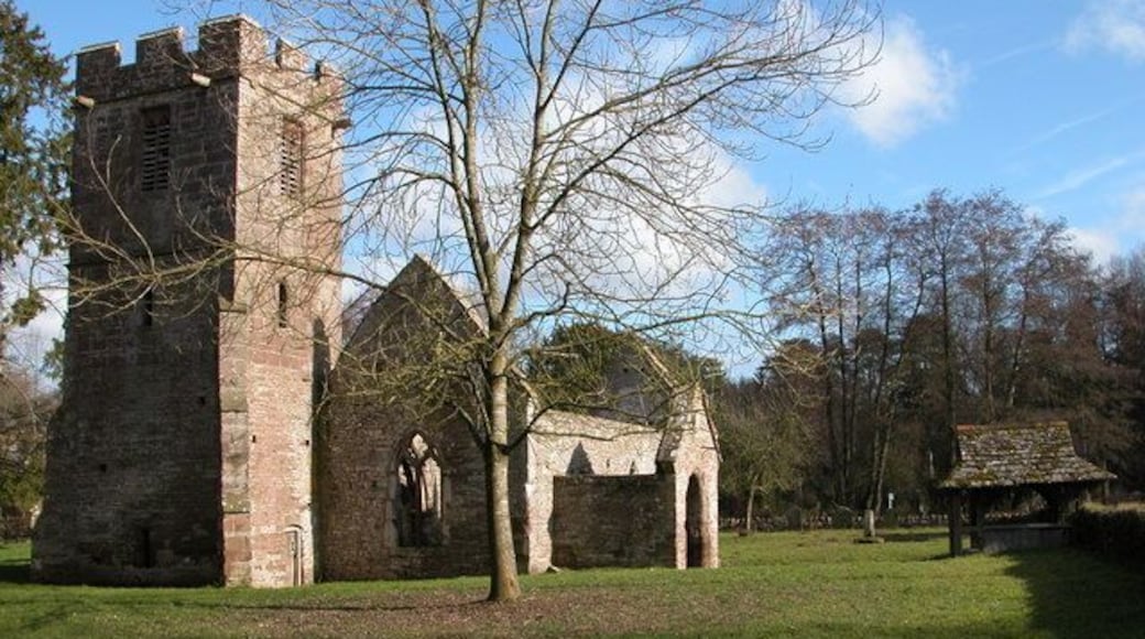 Ruined church at Llanwarne. Abandoned due to constant flooding in 1864. For more information see http://www.smr.herefordshire.gov.uk/saxon_viking/saxon_churches.htm