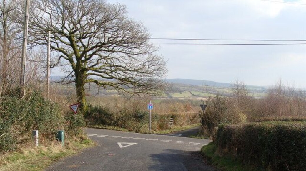 Crossroads at Rhos-fach