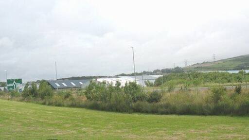 The Penygroes Industrial Estate The estate is now undergoing expansion and plots are available for prospective buyers. www.gwynedd.gov.uk/upload/public/attachments/918/Briff_Tir_Penygroes_Saesnegail_farchnata.pdf