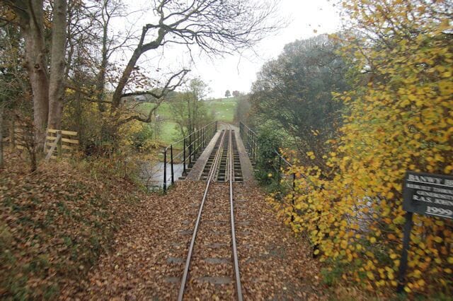 Leaving the Banwy Bridge