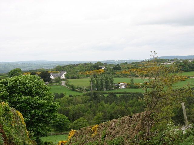 Llanddeiniolen. The hamlet of Llanddeiniolen from Pen Dinas Hill.