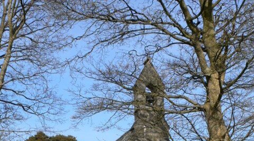 St Deiniol's Church, Llanddeiniolen Founded in 616 by Deinol ab Deiniol ab Dunawd.