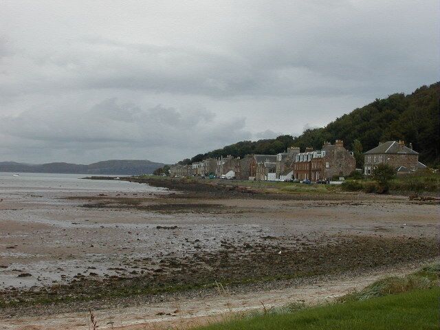 Kilchattan, Bute. In Kilchattan village there is a Post Office & General store which is open every morning from 9.30am (10.30 Sundays) you can also buy newspapers and everyday items there.