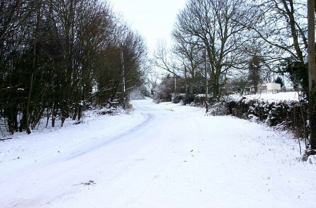 Curtis Meadow on the Lighthorne Road, Kineton View up the Lighthorne Road out of Kineton, with Curtis Meadow at the top on the right.