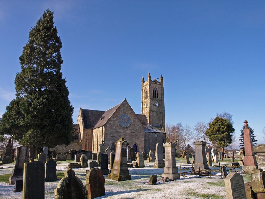 St. Maurs-Glencairn Parish Church, Kirktoun Surrounded by many old grave stones.