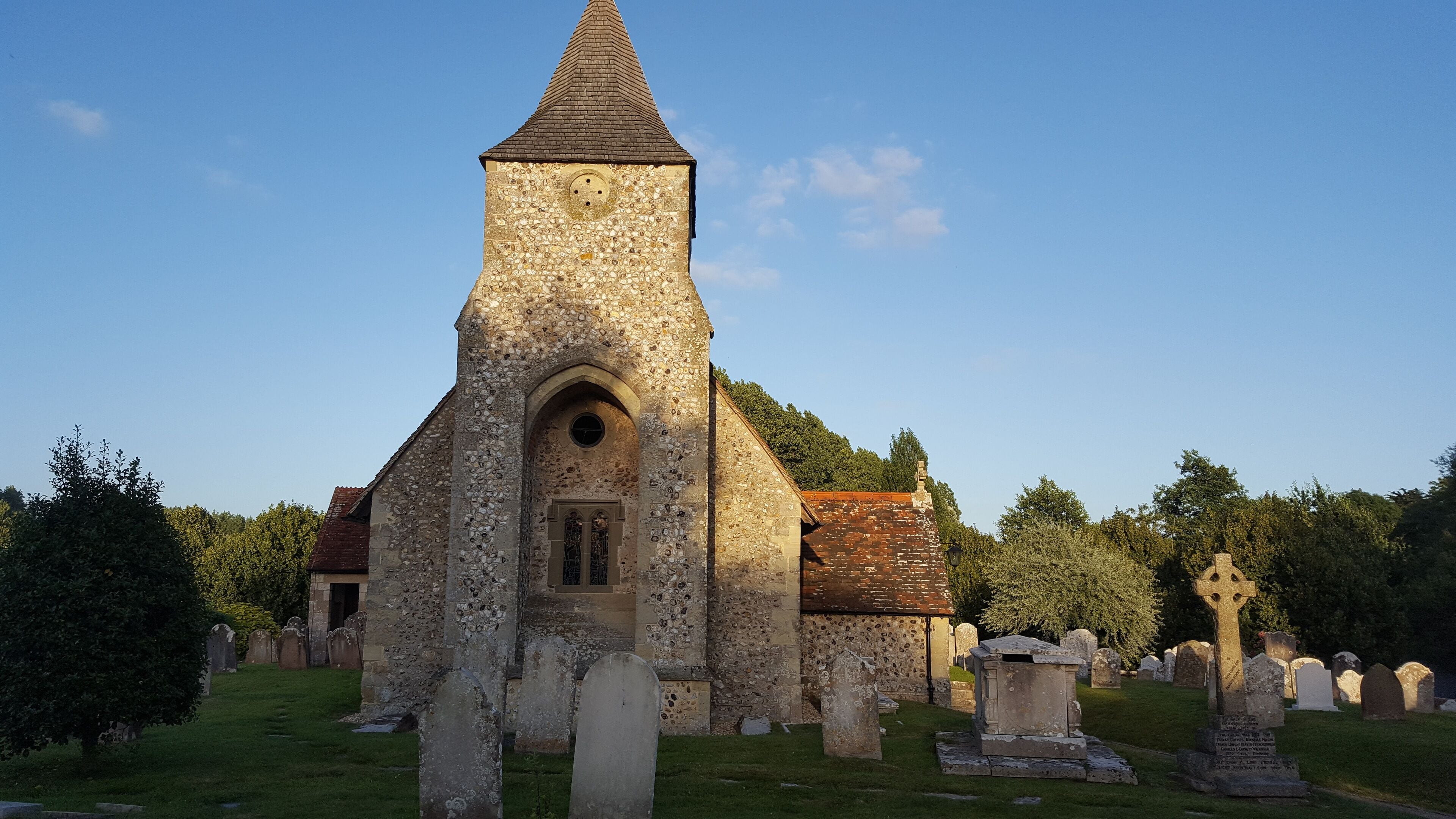 St Nicholas' Church, West Itchenor Wikidata has entry Q7594935 with data related to this item.
