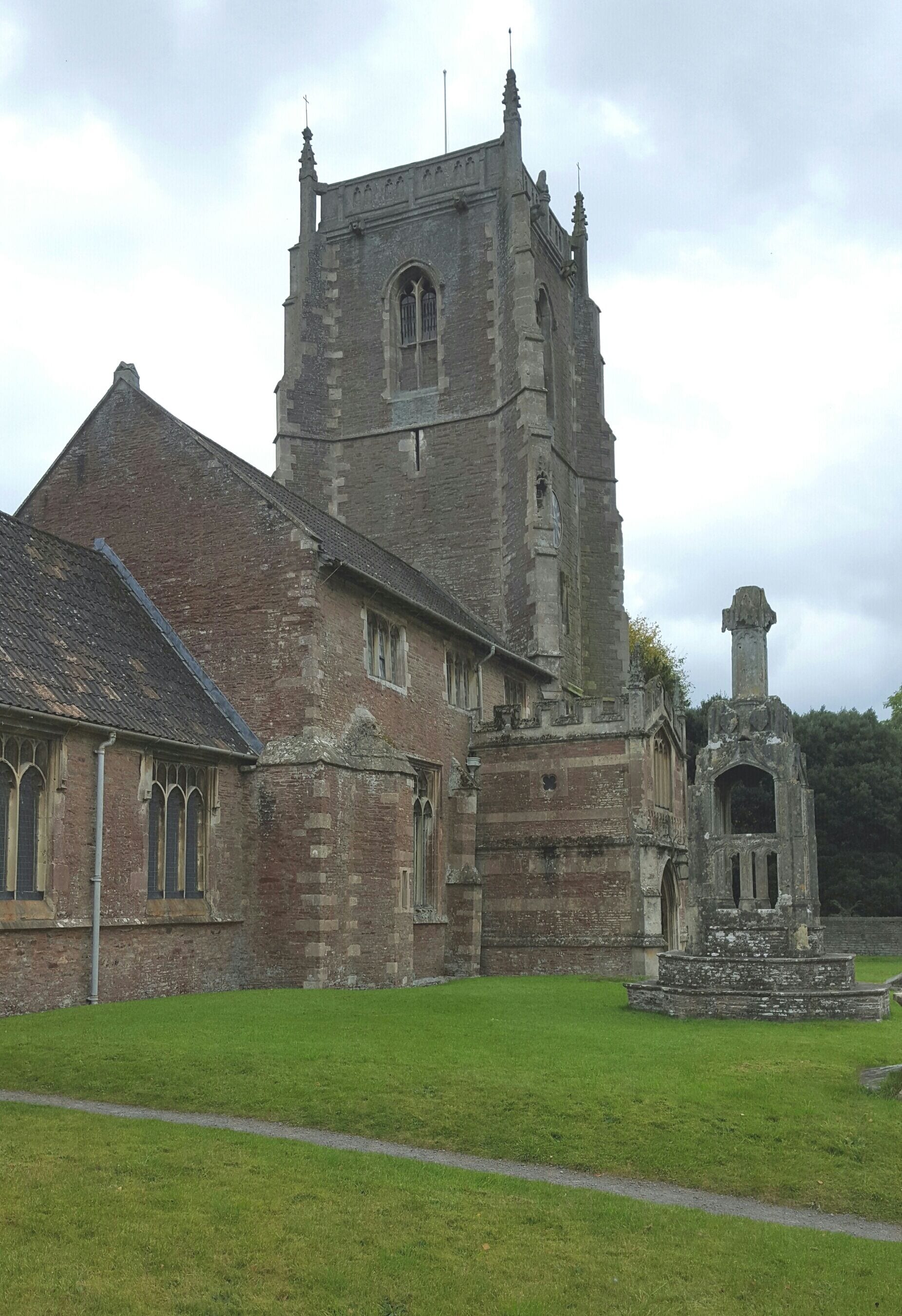 St. James the Less, Iron Acton.