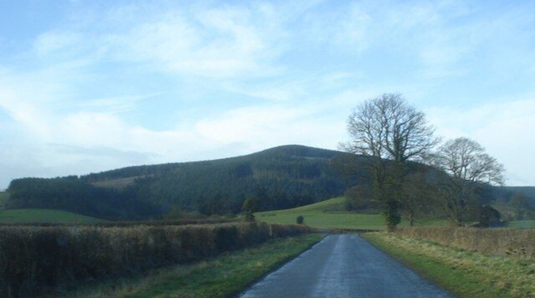 Road to Hopton Castle View westwards to Hopton Titterhill.