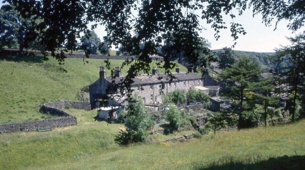 Brook Street cottages, Hebden, 1973. Hebden Beck lies in the dip.