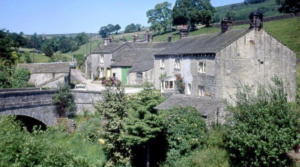 Cottages at Hebden,1973 The bridge is over Hebden Beck.